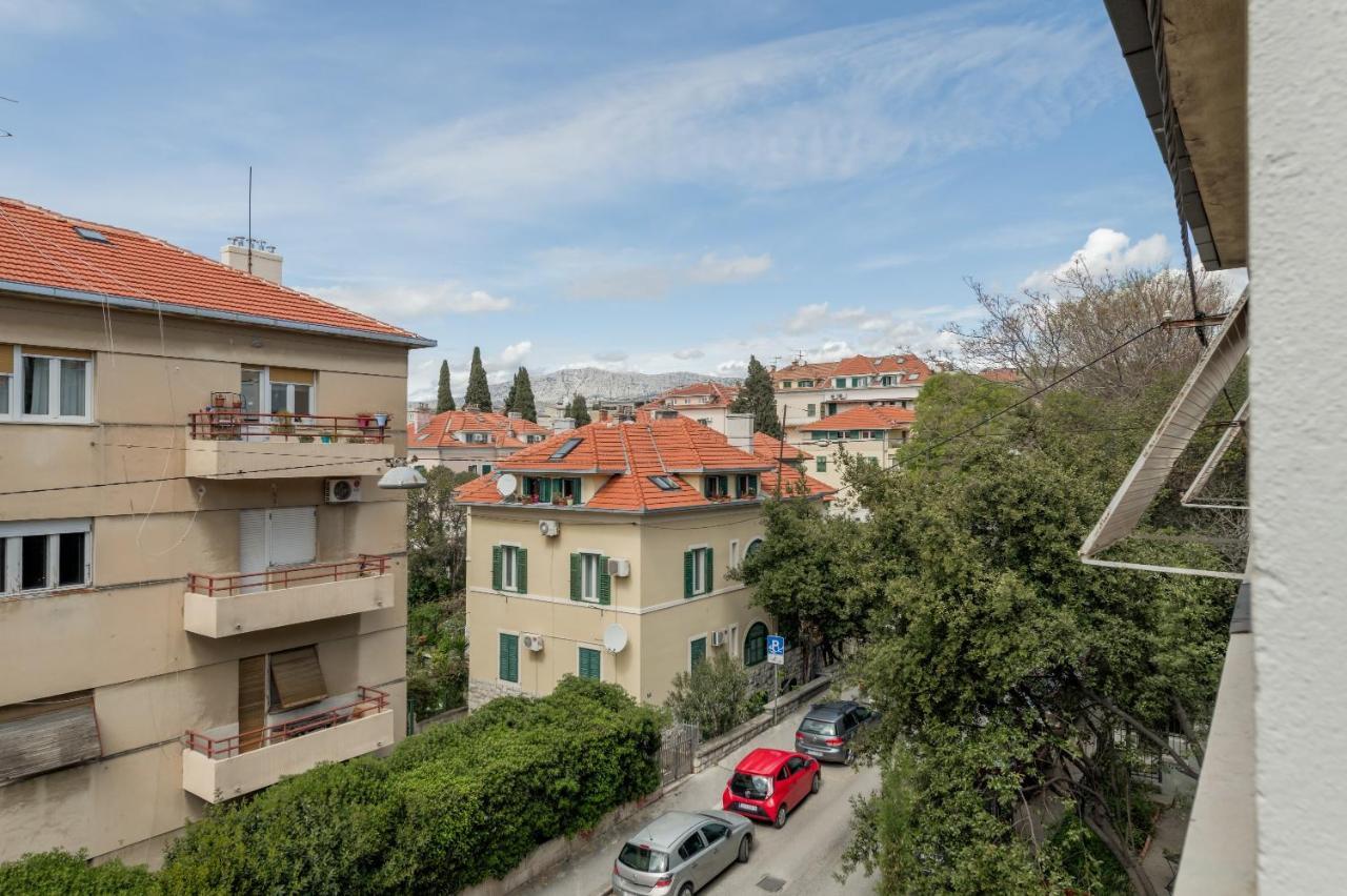 Apartment Dinka With Terrace Split Kültér fotó