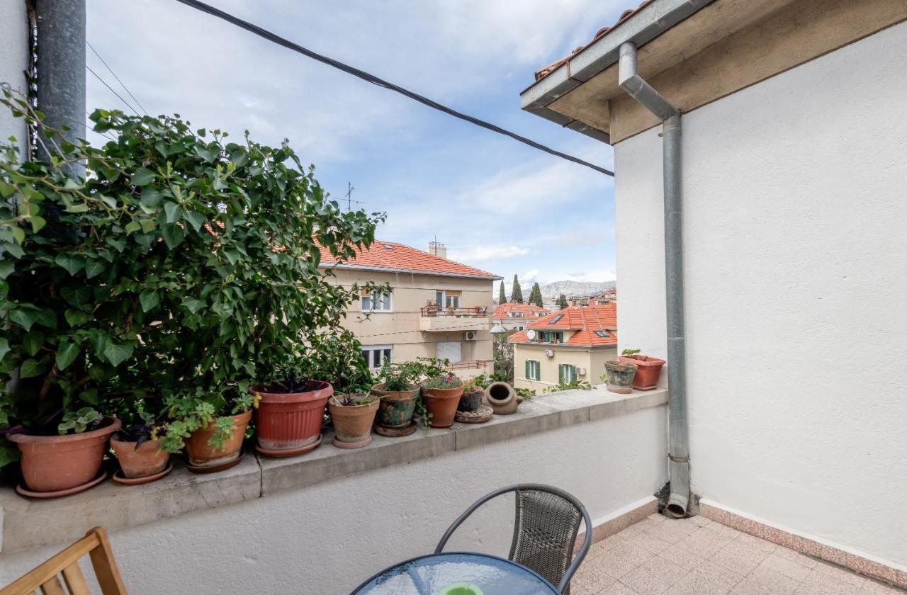 Apartment Dinka With Terrace Split Kültér fotó